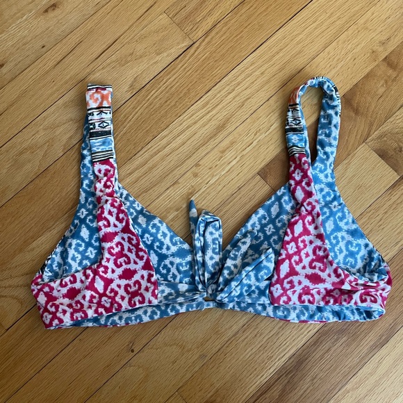 Reversible Bikini - Picture 4 of 9